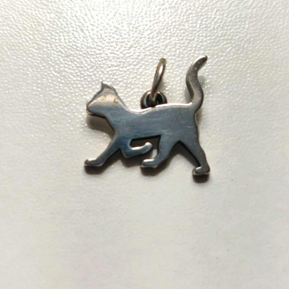 James Avery retired walking cat charm